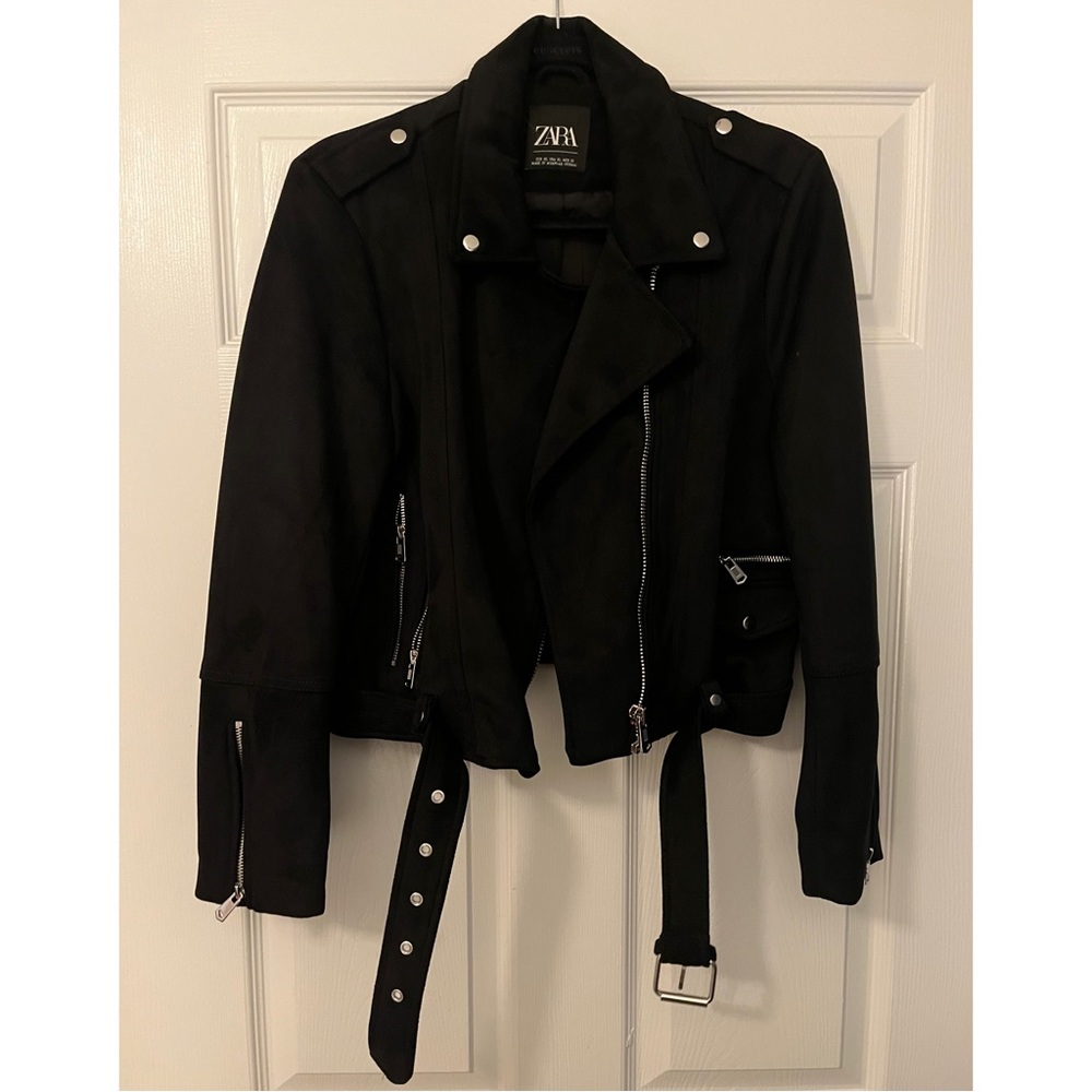 🖤ZARA brand Motorcycle Faux Suede Black with Silver Detail Jacket Size XL🖤